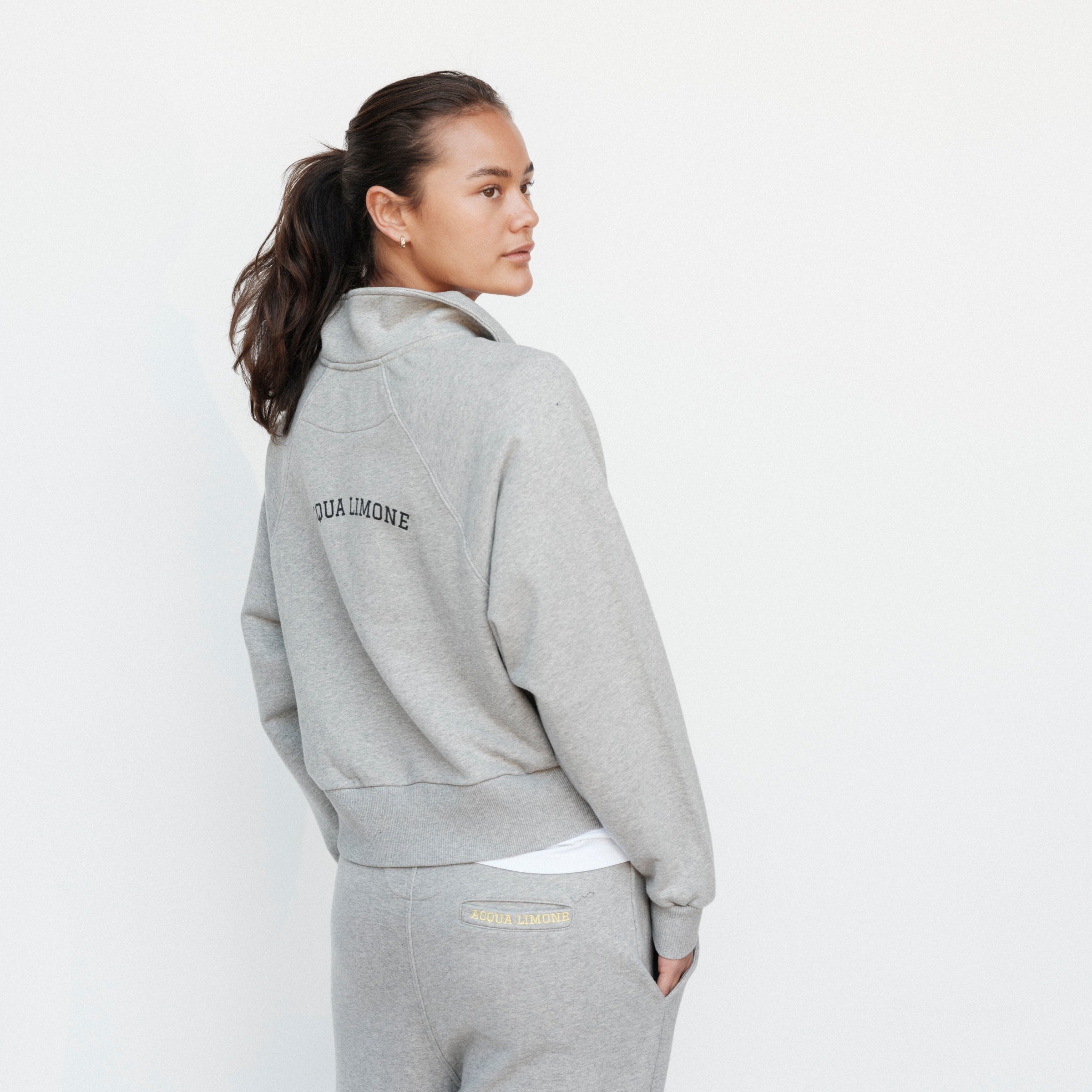 Cropped Ivy Half Zip - American Grey
