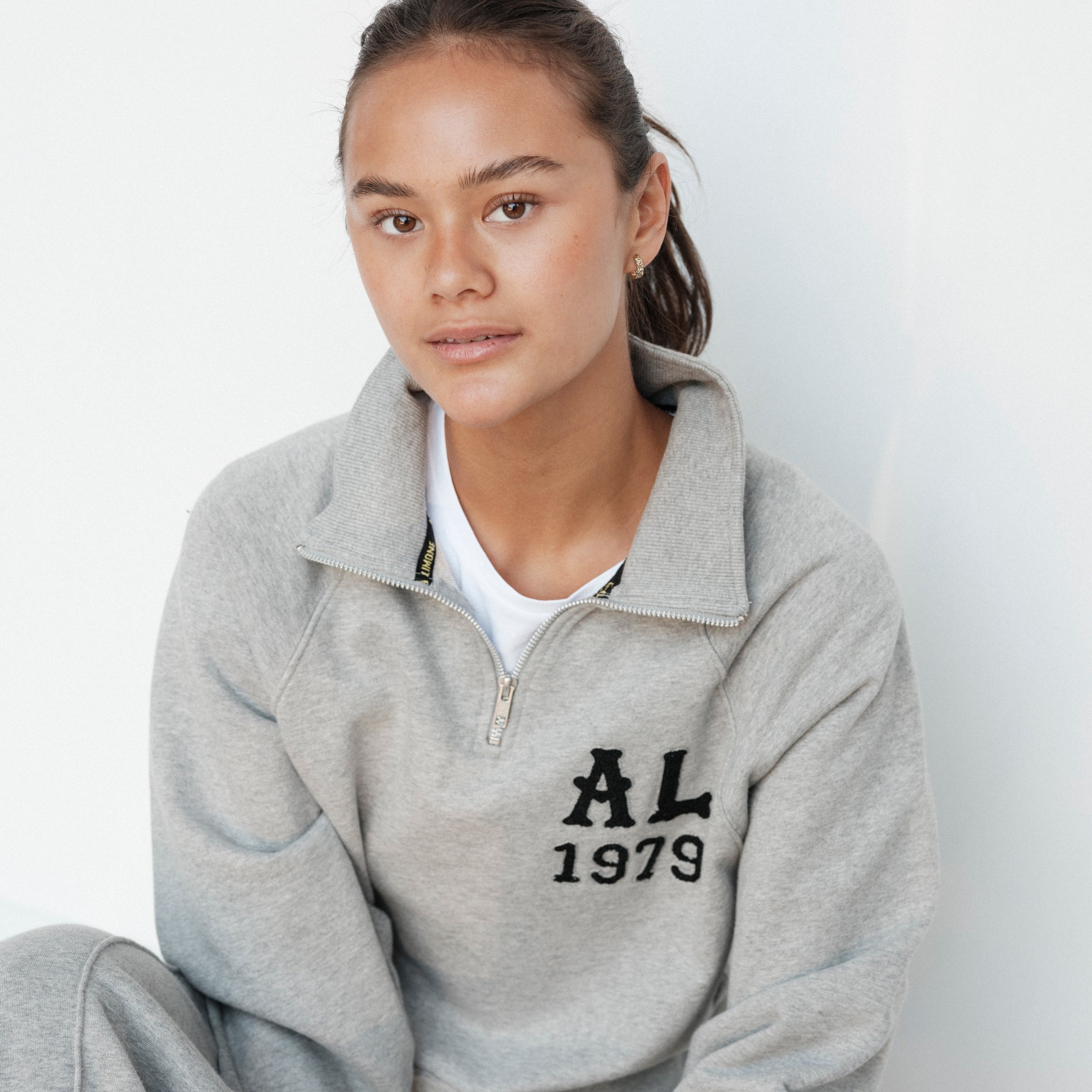 Cropped Ivy Half Zip - American Grey