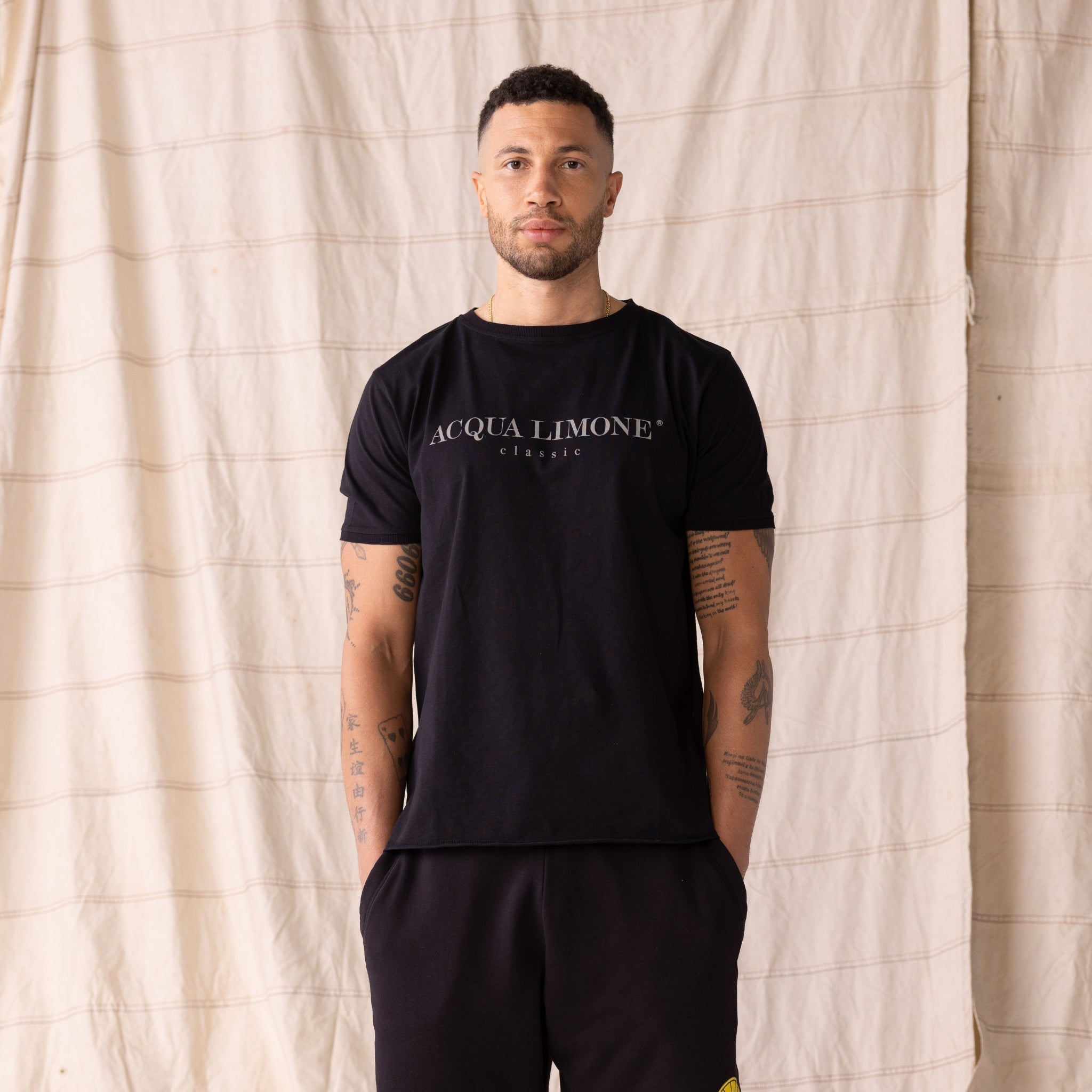 T-shirt Classic - Black - Acqua Limone